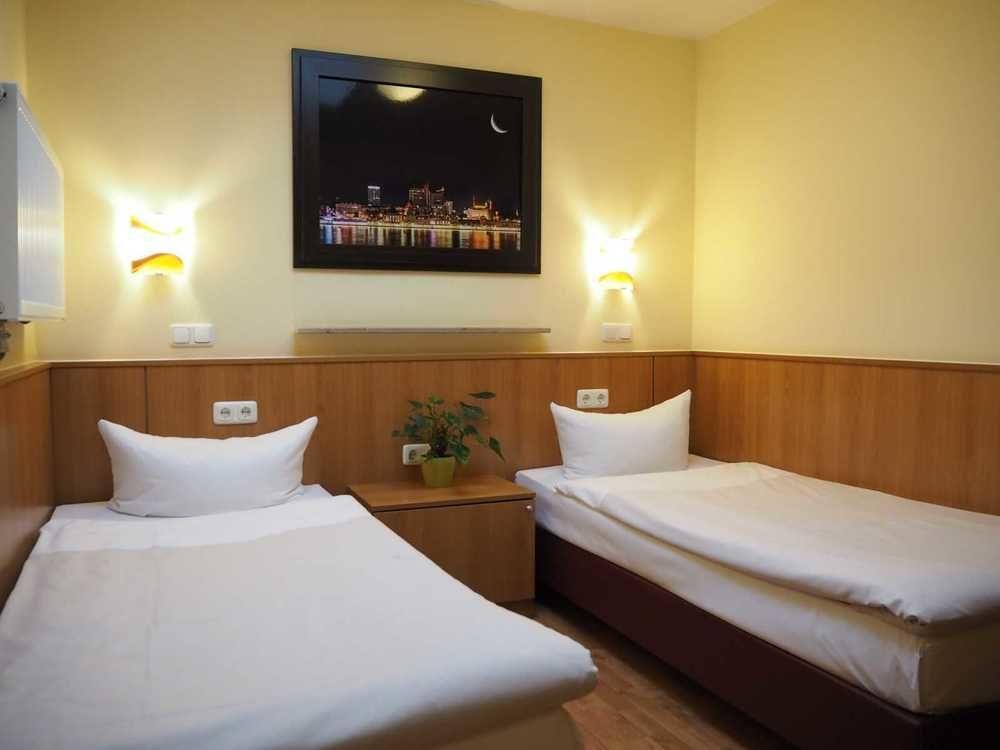 Altan Hotel Hamburgo Exterior foto